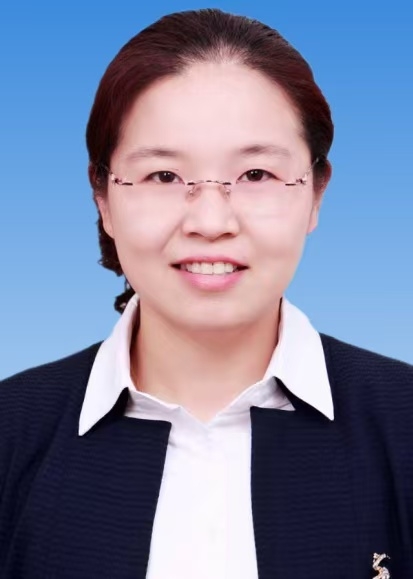 李盈盈.jpg 李盈盈.jpg